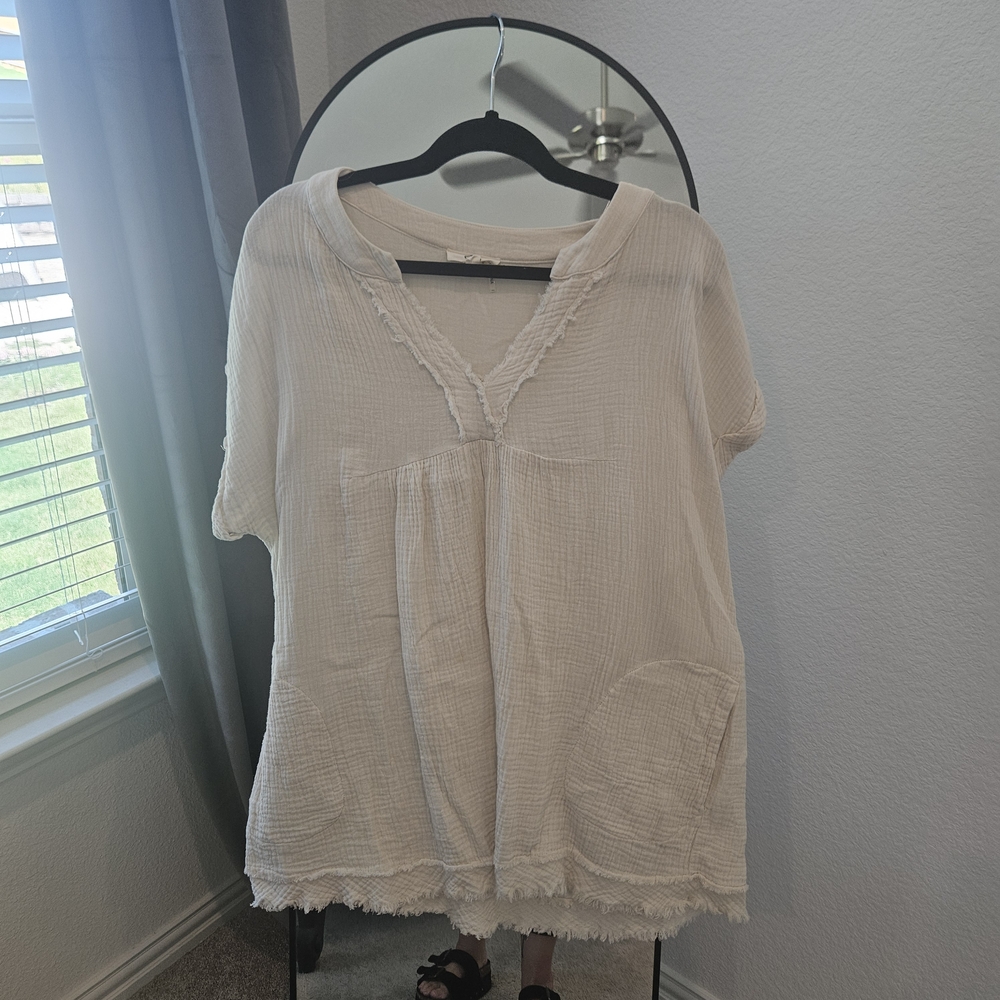 Entro Cream Textured Blouse